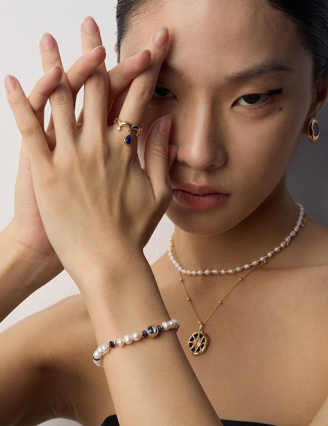 Vintage Natural Pearl & Lapis Lazuli Bracelet