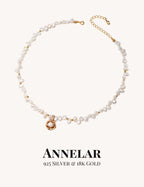 Collar de camelia con perlas naturales