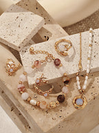 Close-up of the vintage gold lobster clasp and 3cm extender chain on the S925 silver bracelet.