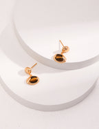Earthy elegance Tiger Eye set design inspiration featuring nature's artistry and timeless style elements.