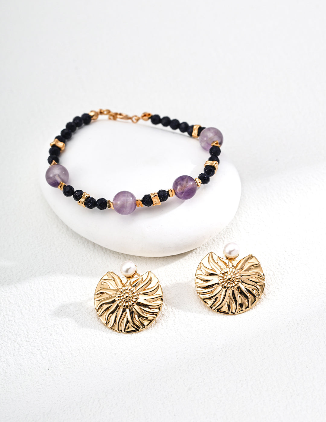 Natural Lavender Amethyst & Goldstone Bead Bracelet