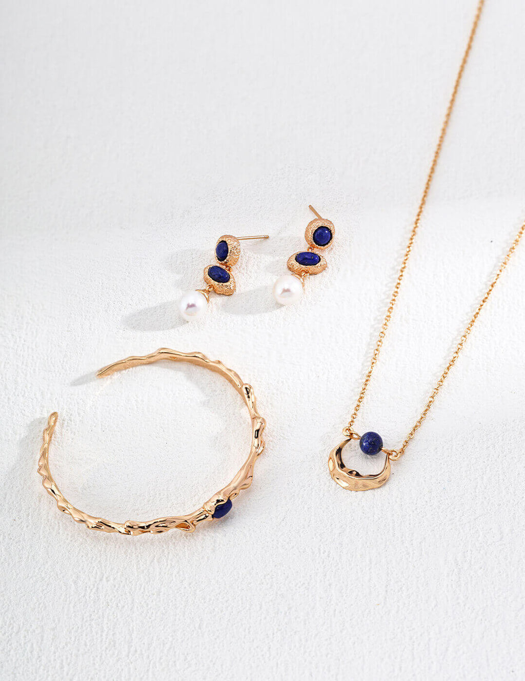 Premium S925 sterling silver with warm vintage gold finish, showcasing exquisite craftsmanship in celestial earrings.