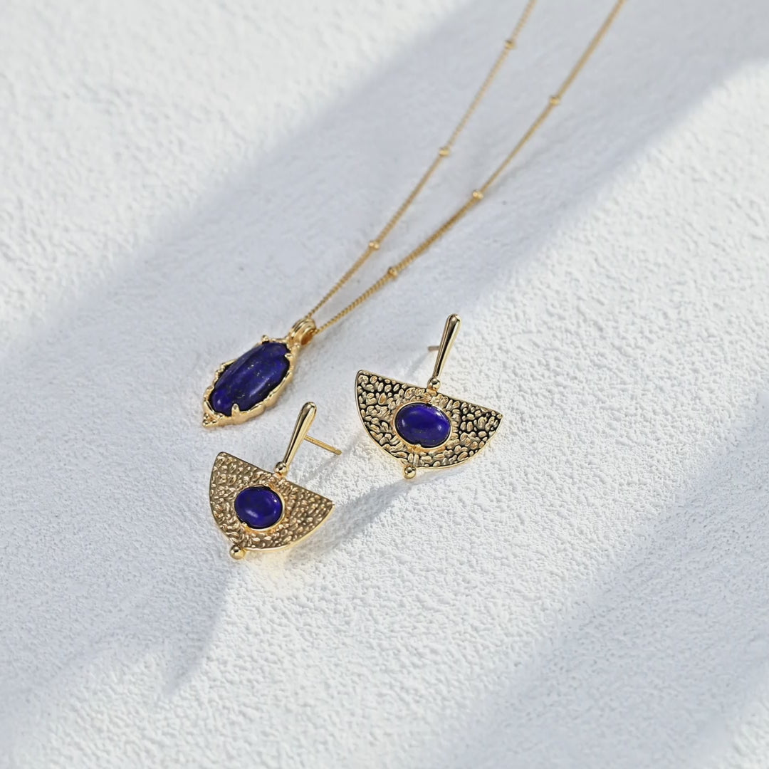 Lapis Lazuli pendant necklace beautifully presented.