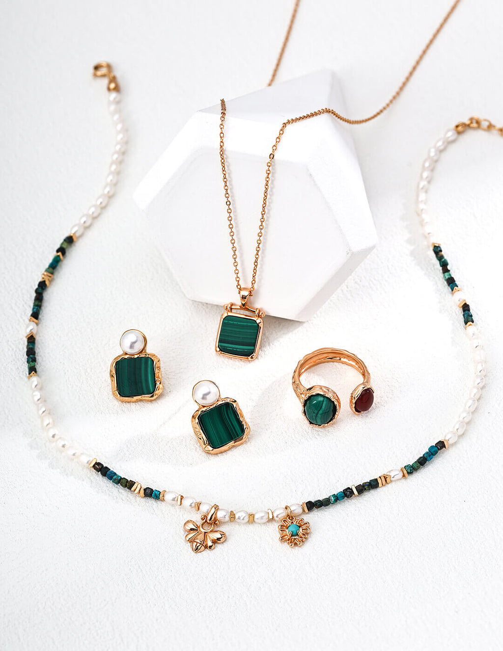 Romantic malachite necklace adding fresh elegance to casual daytime outfits and everyday style.