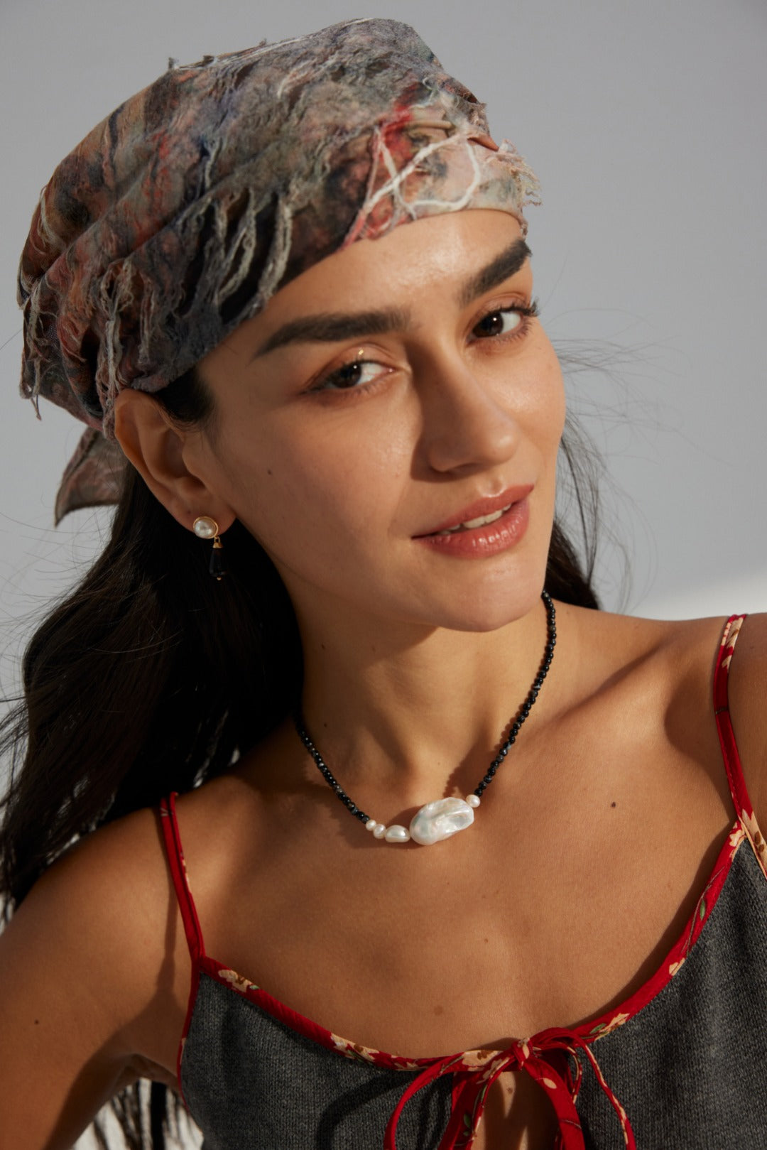 Minimalist Irregular Natural Pearl & Black Onyx Necklace
