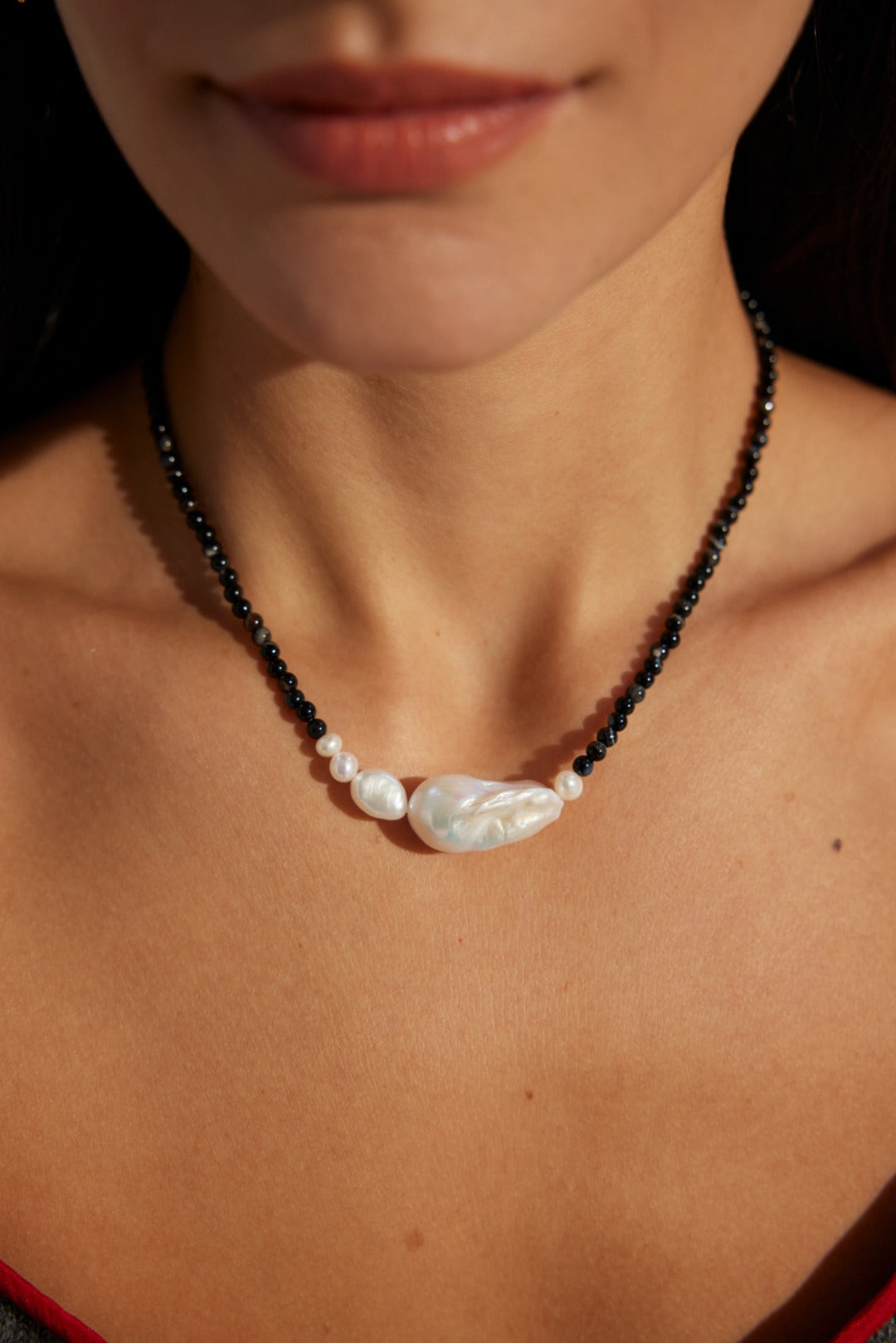 Minimalist Irregular Natural Pearl & Black Onyx Necklace